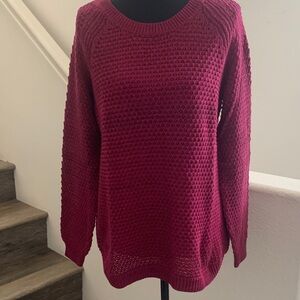 NWT Sonoma 💯 % Cotton Burgundy Textured Crew Neck Sweater.